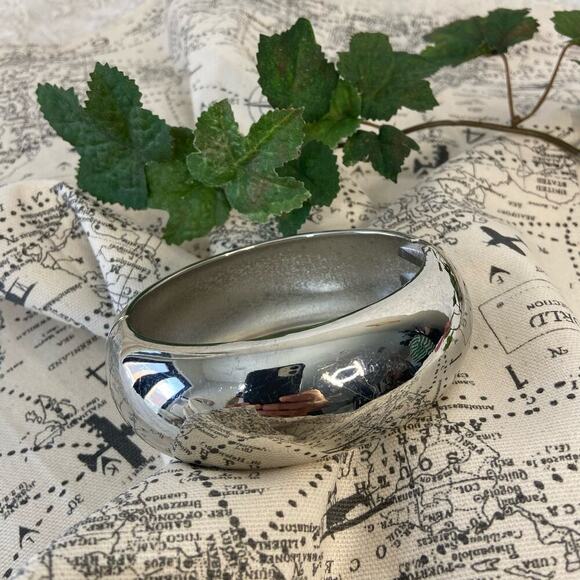 SILVER METAL Cuff Clasp Bracelet Chunky Husky Oversized Maximalist Bold Punk - Picture 1 of 6